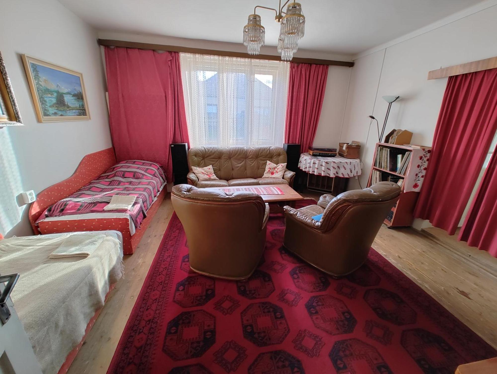 Vinyl House Pension Strekov Buitenkant foto